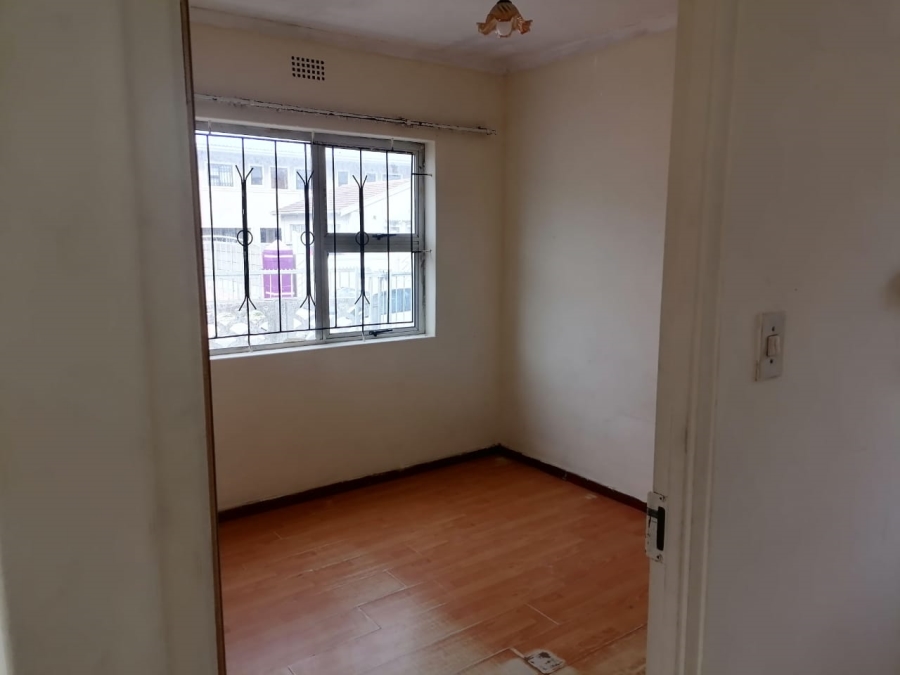 2 Bedroom Property for Sale in Llitha Park Western Cape